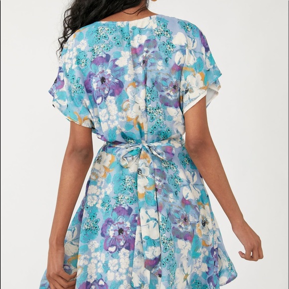 Free people blue floral dress, size M, NWTs - Picture 3 of 6